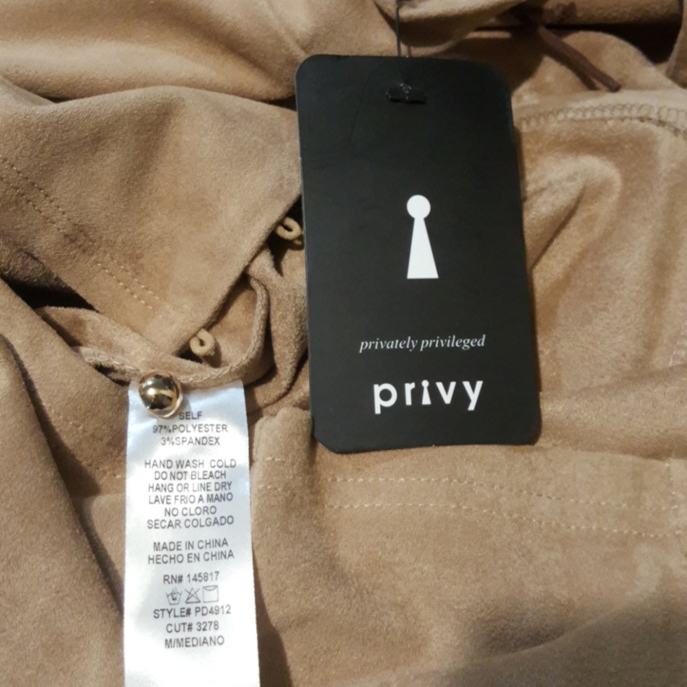 NWT SUEDE DRESS SIZE MEDIUM WITH BACK CUT OUT - Picture 7 of 11